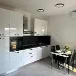 Maris * Novi Vinodolski
