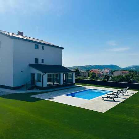 Apartment Maris Novi Vinodolski
